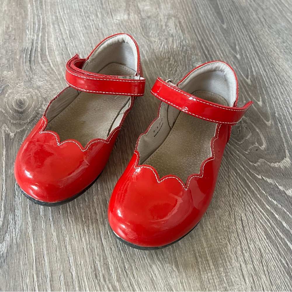 See kai run Mary Janes shoes patent red 12.5 kids